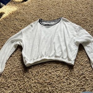 White Hollister “Boyfriend Tshirt” long sleeve. Size S